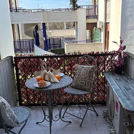 Flat Policlinico G B Rossi Borgo Roma Casa vacanze